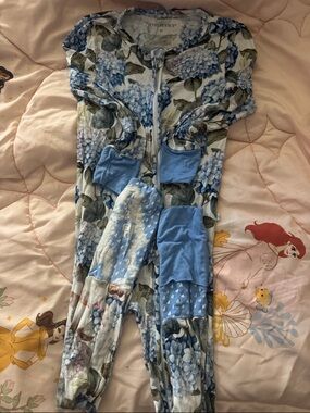 Posh peanut convertible pajamas